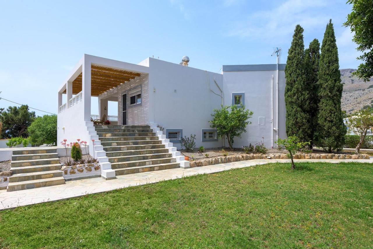 Villa Evelyn Pefki  Luaran gambar