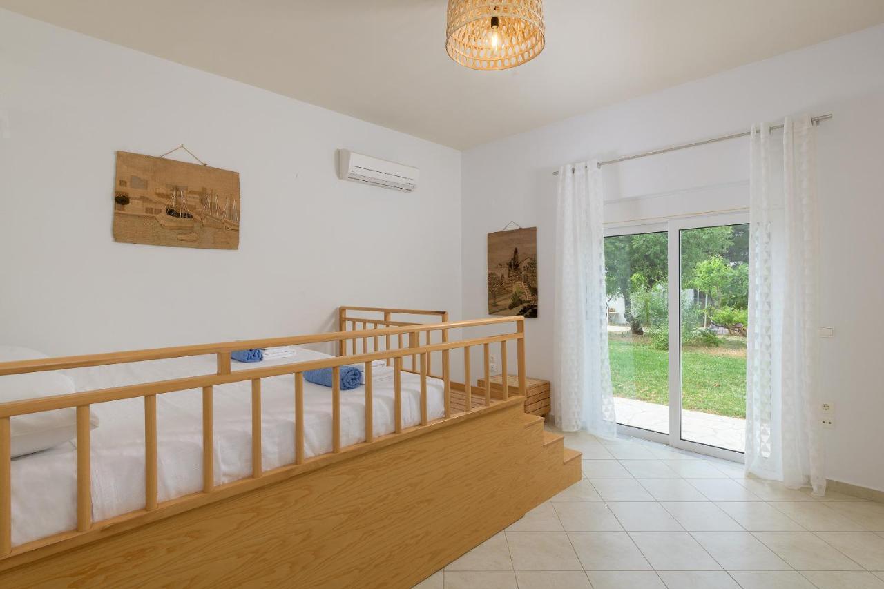 Villa Evelyn Pefki  Luaran gambar