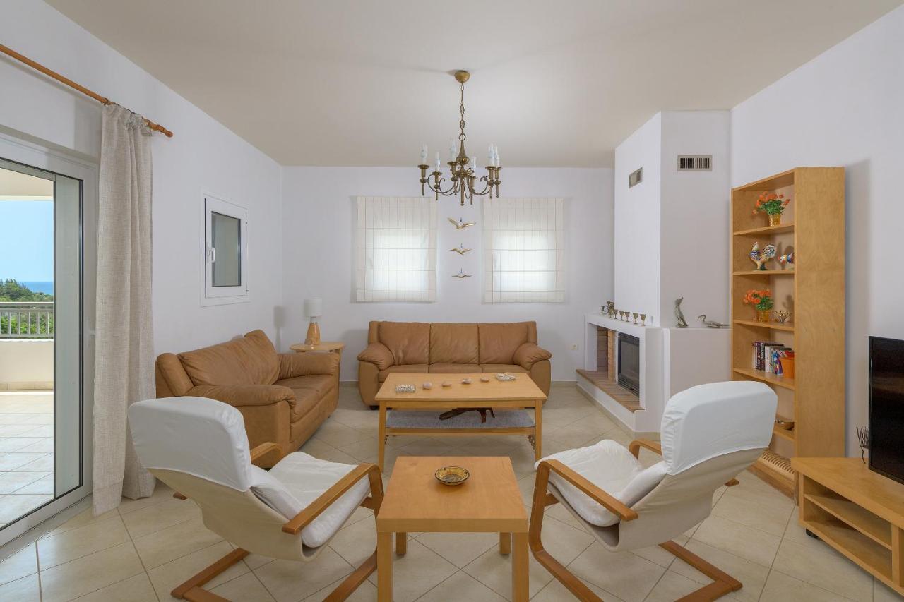 Villa Evelyn Pefki  Luaran gambar